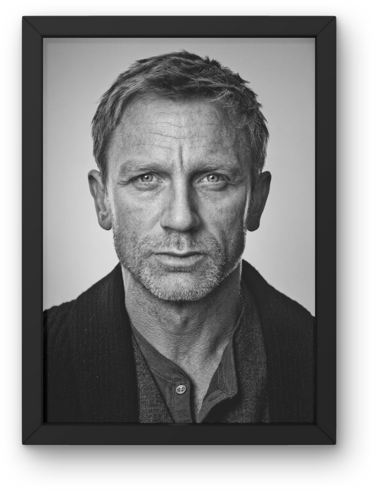 Daniel Craig